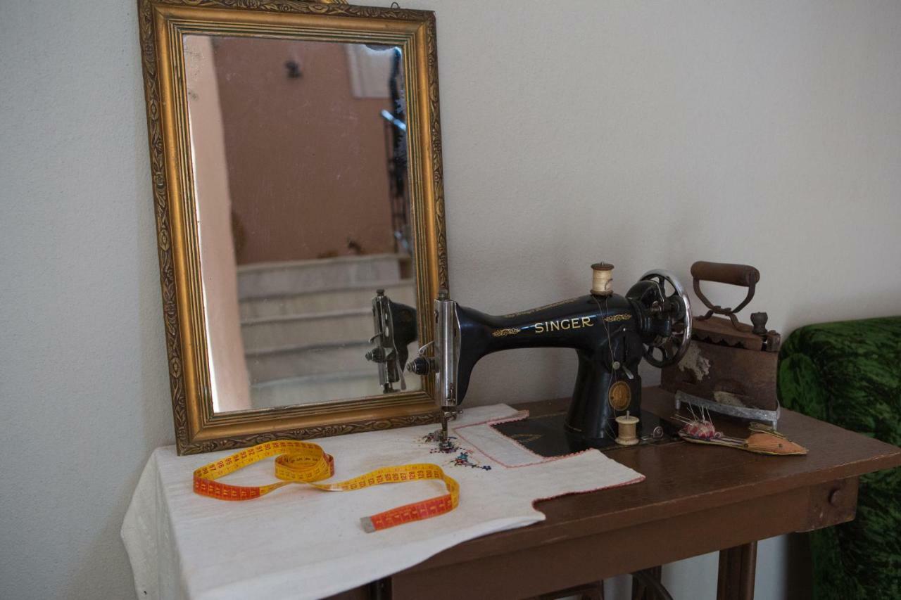 Guesthouse Monopati - Ξενώνας Μονοπάτι Lechovo Bagian luar foto