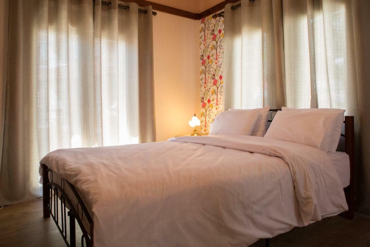 Guesthouse Monopati - Ξενώνας Μονοπάτι Lechovo Bagian luar foto