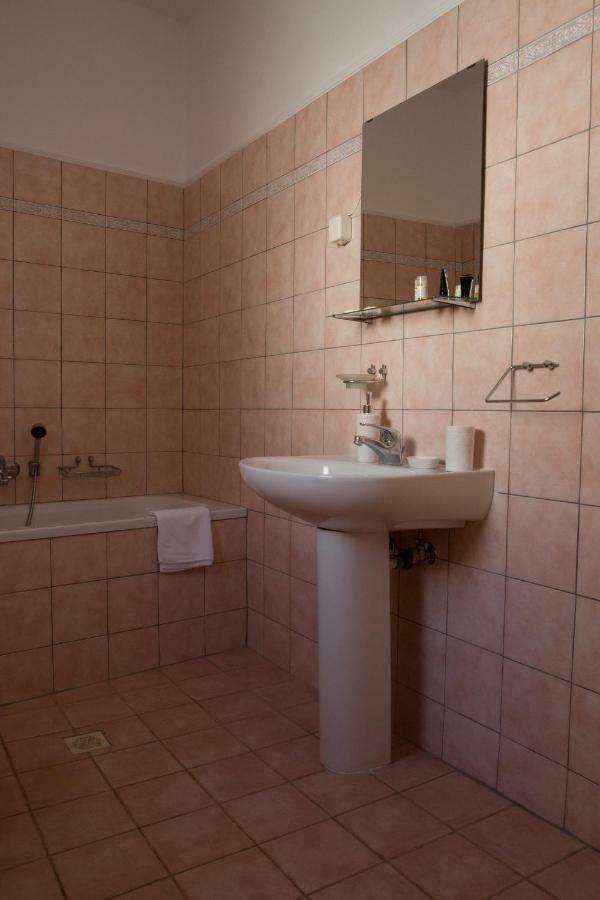 Guesthouse Monopati - Ξενώνας Μονοπάτι Lechovo Bagian luar foto